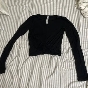 Alo yoga workout top in size xs